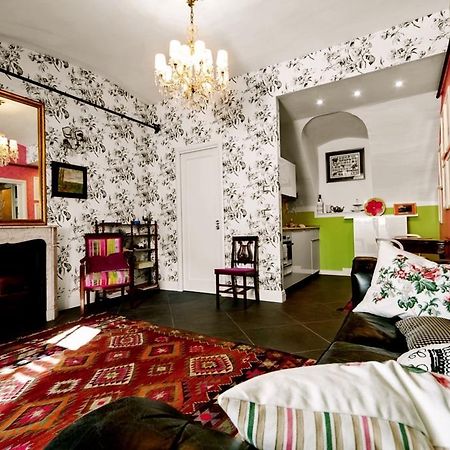 Appartement La Finestra Sul Cortile à Aoste Extérieur photo